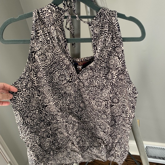 Embroidered Boho Top - Picture 3 of 3